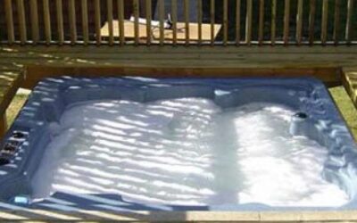 The perfect louvered hot tub enclosure!